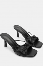 Negru