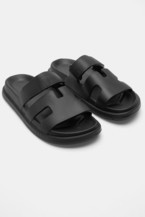 Negru